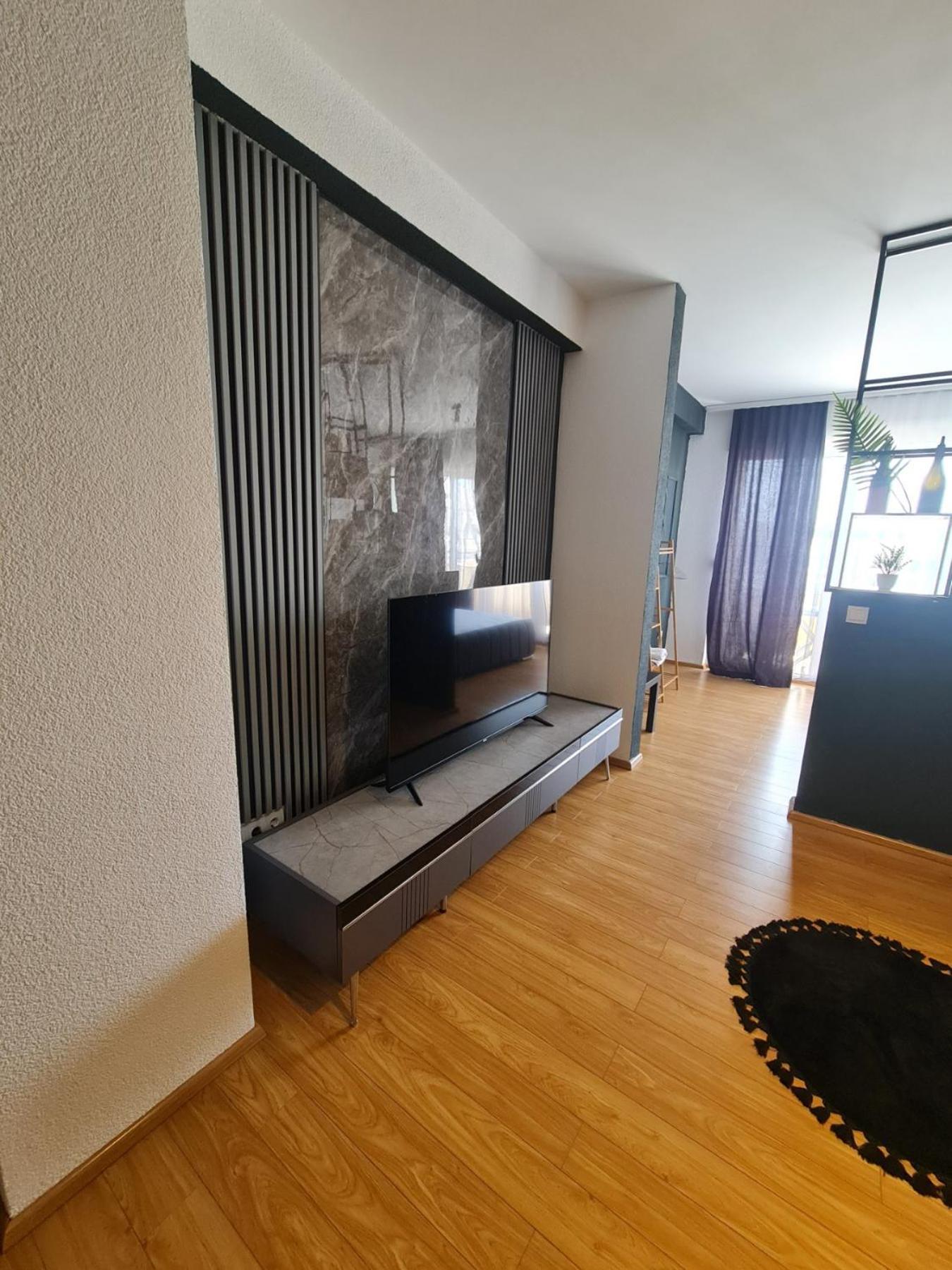 Apartment 1 Plisi Gjilan Esterno foto